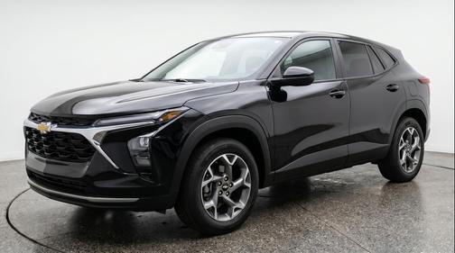 Mosaic Black Metallic 2025 Chevrolet Trax LT
