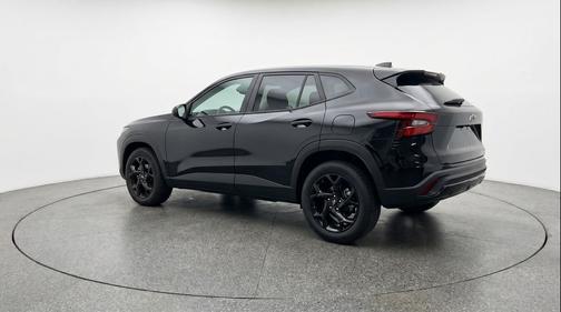 Mosaic Black Metallic 2025 Chevrolet Trax LT