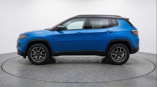 Hydro Blue Pearlcoat 2025 Jeep Compass Trailhawk