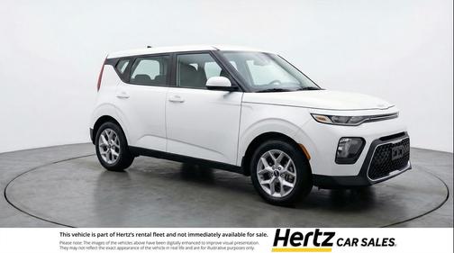 Snow White Pearl 2025 Kia Soul LX