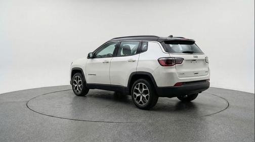 Bright White Clearcoat 2025 Jeep Compass Limited