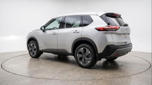 Brilliant Silver Metallic 2025 Nissan Rogue SV