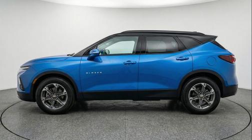 Riptide Blue Metallic 2025 Chevrolet Blazer 2LT