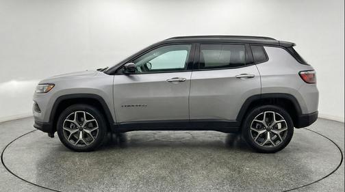 Silver Zynith Metallic Clearcoat 2025 Jeep Compass Limited