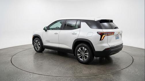Summit White 2025 Chevrolet Equinox 1LT