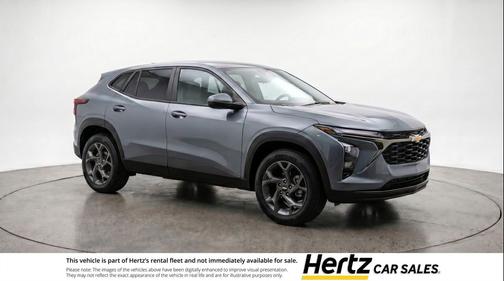 Gray 2025 Chevrolet Trax LT