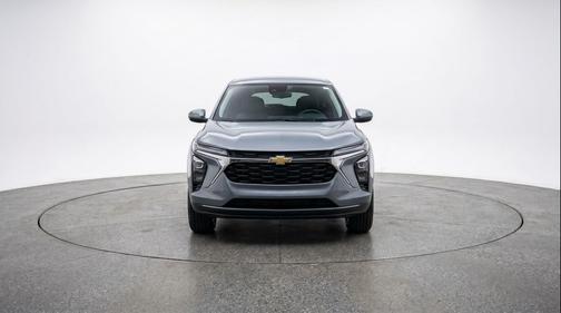 Gray 2025 Chevrolet Trax LT