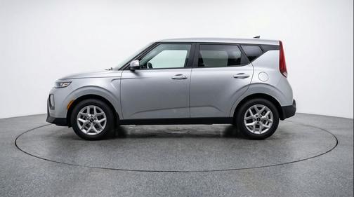 Steel Gray 2025 Kia Soul LX