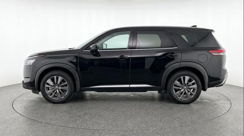 Super Black 2025 Nissan Pathfinder SV 4WD