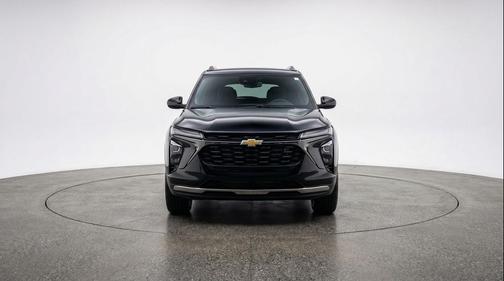 Mosaic Black Metallic 2025 Chevrolet Trailblazer LT