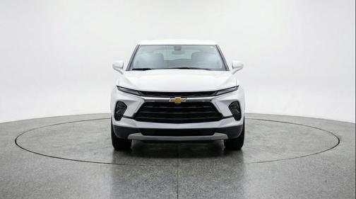 Summit White 2025 Chevrolet Blazer 2LT