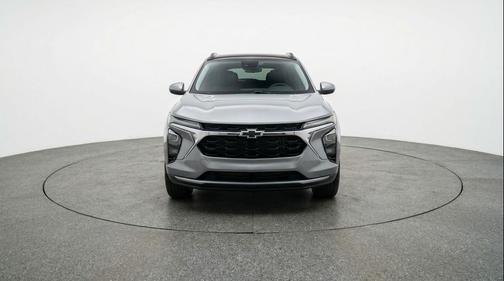 Sterling Gray Metallic 2025 Chevrolet Trax LT