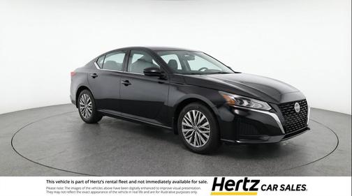 Super Black 2025 Nissan Altima SV FWD