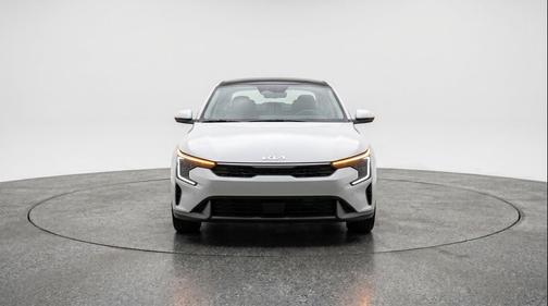 Snow White Pearl 2025 Kia K4 LXS