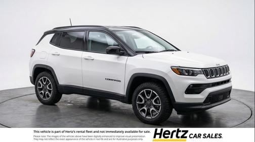 Bright White Clearcoat 2025 Jeep Compass Trailhawk