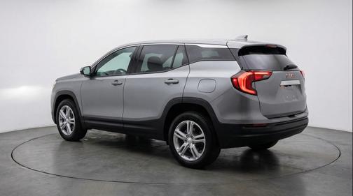 Sterling Gray Metallic 2024 GMC Terrain SLE