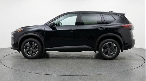 Super Black 2025 Nissan Rogue SV