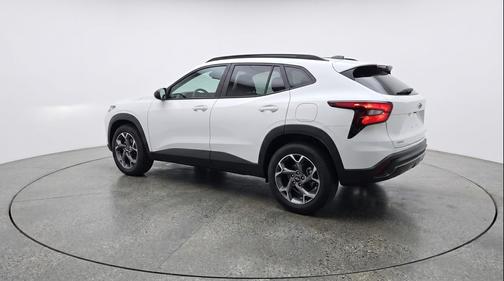 Summit White 2025 Chevrolet Trax LT