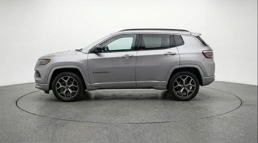 Silver Zynith Metallic Clearcoat 2025 Jeep Compass Limited