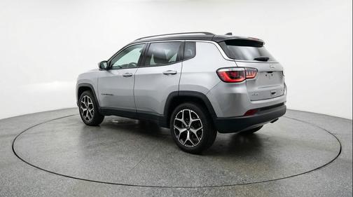 Silver Zynith Metallic Clearcoat 2025 Jeep Compass Limited