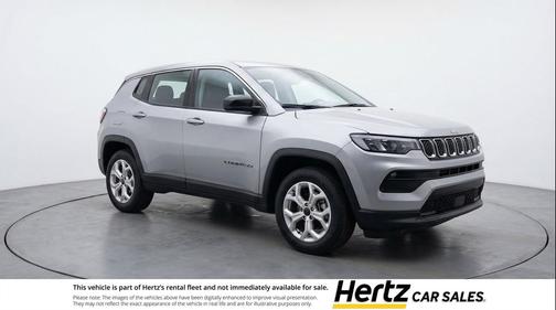 Silver Zynith Metallic Clearcoat 2025 Jeep Compass Latitude