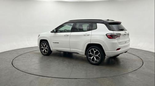Bright White Clearcoat 2025 Jeep Compass Limited