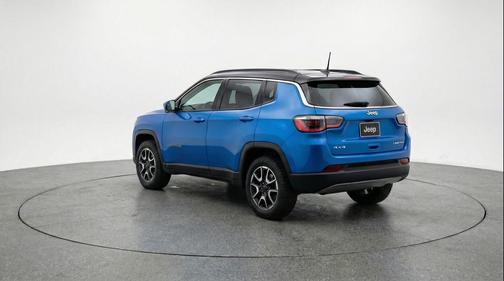 Hydro Blue Pearlcoat 2025 Jeep Compass Trailhawk