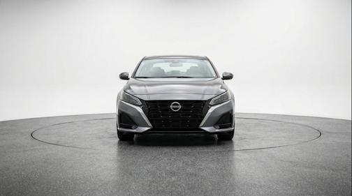 Gun Metallic 2025 Nissan Altima SV FWD