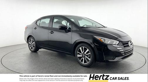 Super Black 2025 Nissan Versa 1.6 SV