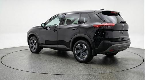 Super Black 2025 Nissan Rogue SV