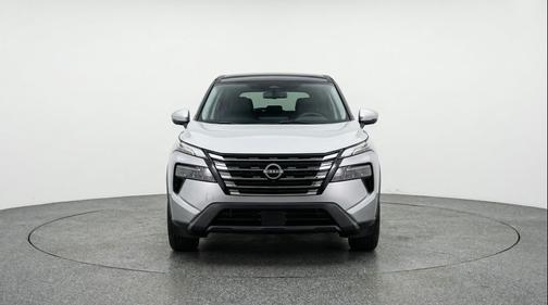 Brilliant Silver Metallic 2025 Nissan Rogue SV