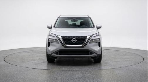Brilliant Silver Metallic 2025 Nissan Rogue SV