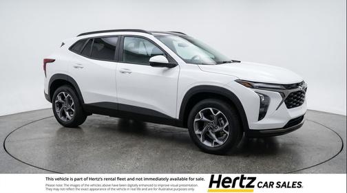 Summit White 2025 Chevrolet Trax LT