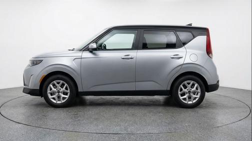 Steel Gray 2025 Kia Soul LX