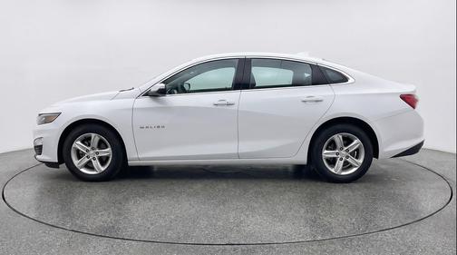 Summit White 2023 Chevrolet Malibu FWD 1LT