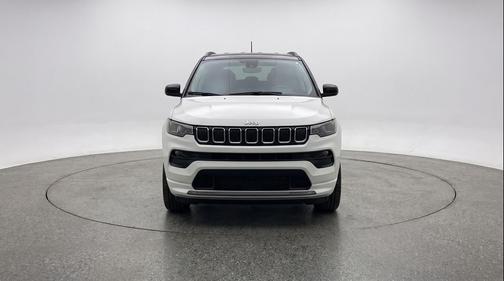 Bright White Clearcoat 2025 Jeep Compass Limited