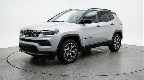 Silver Zynith Metallic Clearcoat 2025 Jeep Compass Limited