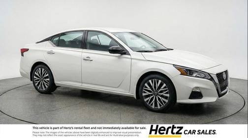 Glacier White 2025 Nissan Altima SV FWD