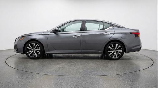 Gun Metallic 2025 Nissan Altima SV FWD