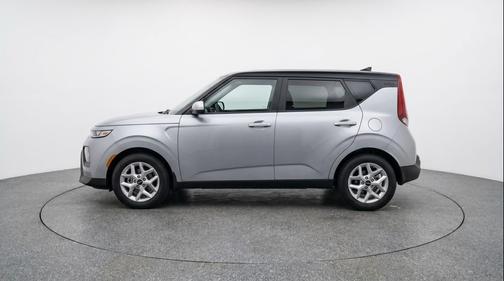 Steel Gray 2025 Kia Soul LX