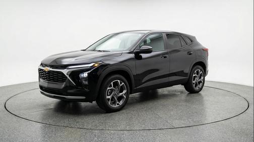 Mosaic Black Metallic 2025 Chevrolet Trax LT
