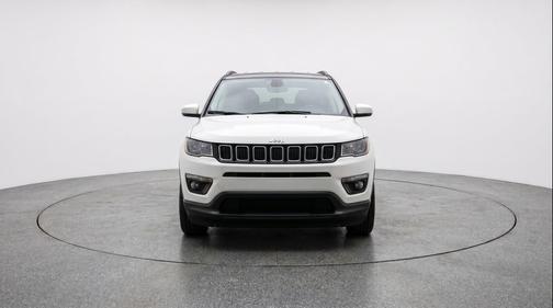 Bright White Clearcoat 2025 Jeep Compass Limited