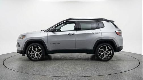 Silver Zynith Metallic Clearcoat 2025 Jeep Compass Limited