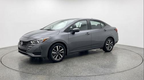 Gun Metallic 2025 Nissan Versa 1.6 SV