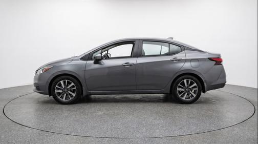 Gun Metallic 2025 Nissan Versa 1.6 SV