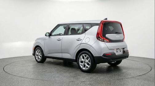Steel Gray 2025 Kia Soul LX