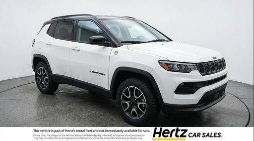 Bright White Clearcoat 2025 Jeep Compass Trailhawk