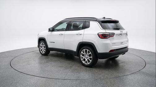 Bright White Clearcoat 2025 Jeep Compass Limited