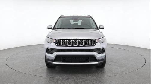 Silver Zynith Metallic Clearcoat 2025 Jeep Compass Limited