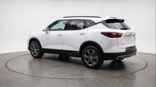 Summit White 2025 Chevrolet Blazer 2LT